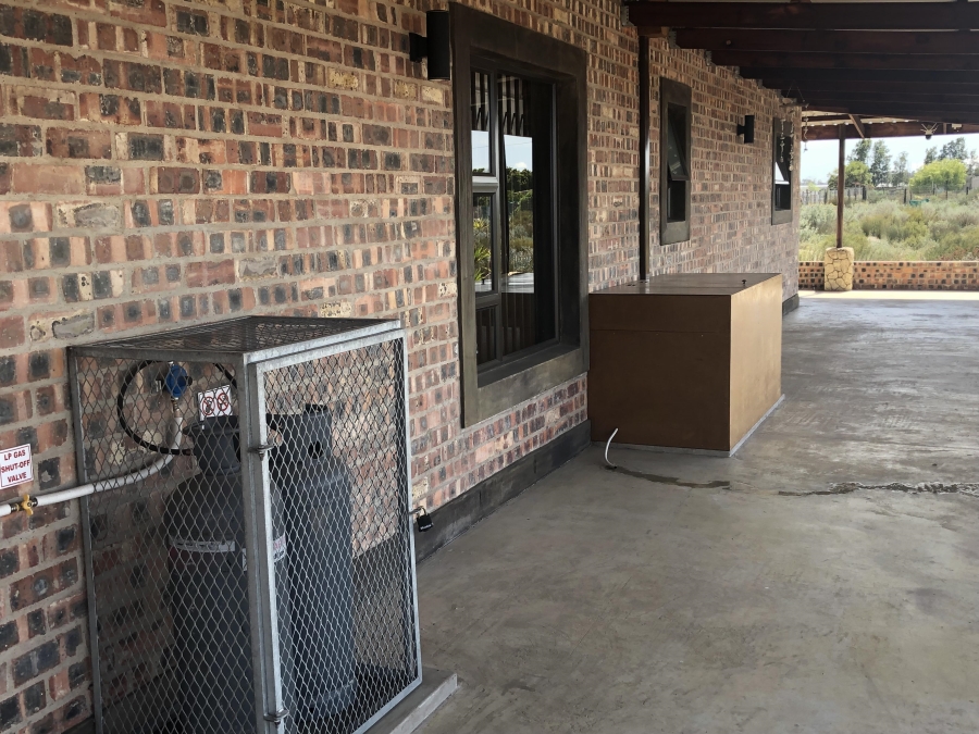 2 Bedroom Property for Sale in Hopefield Western Cape